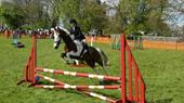 Answer Showjumping, barrier, riding boots
