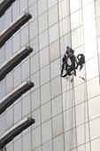 Answer window cleaning, acrophobia, Skyscraper